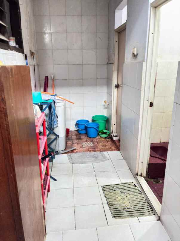 hunian akses motor dekat jl pancoran barat vii jakarta