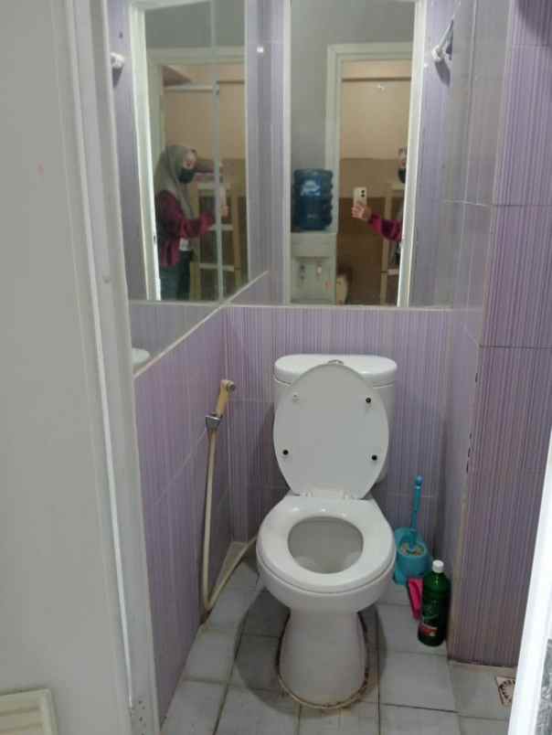 jual apartment green pramuka city unit 2br bagus