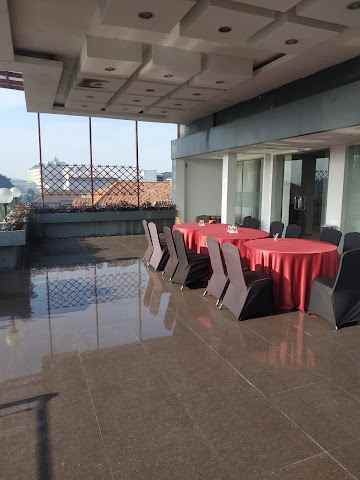 jual hotel 4 lantai di pasir kaliki bandung