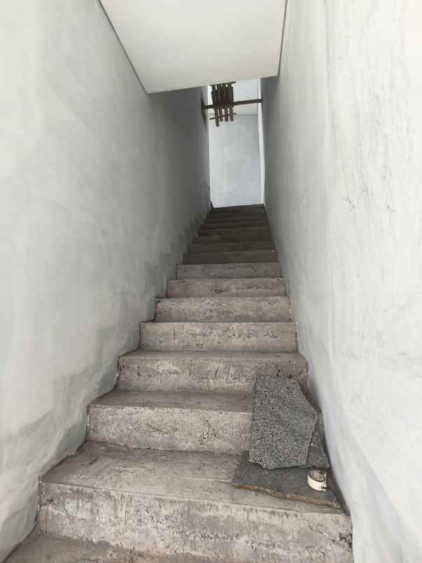 jual kost baru 2 lantai dalam kota jogja timoho