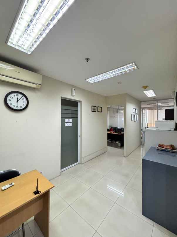 jual office di grand soho slipi