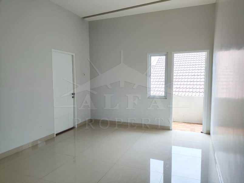 jual rumah baru semi furnish siap huni