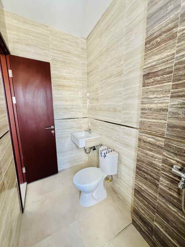 jual rumah di antapani lokasi strategis