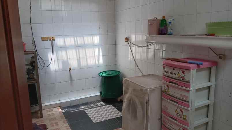 jual rumah furnished taman ratu indah jak bar