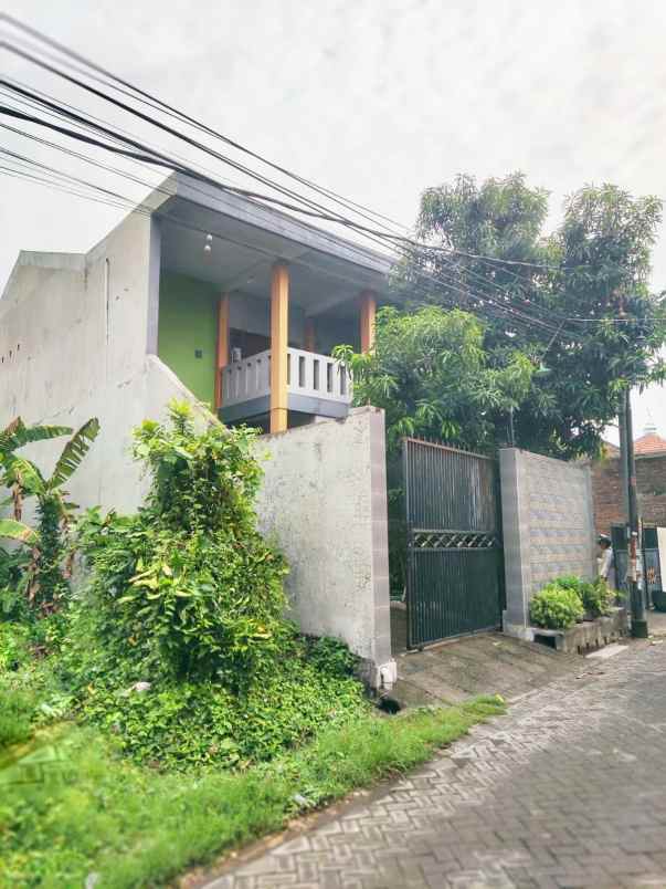 jual rumah jl kelapa siap huni wage taman sidoarjo