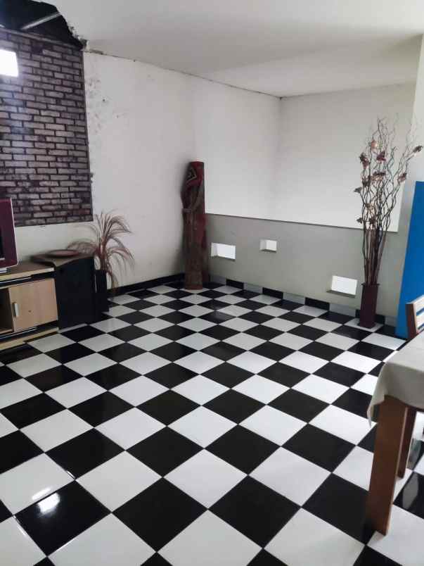 jual rumah jl kelapa siap huni wage taman sidoarjo