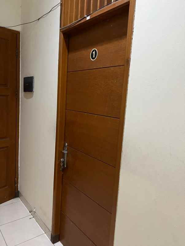 jual rumah kos di kelapa kopyor