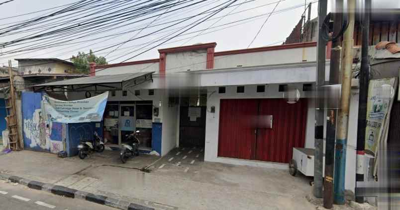 jual rumah kost 11 kamar dan 2 ruko di cempaka baru