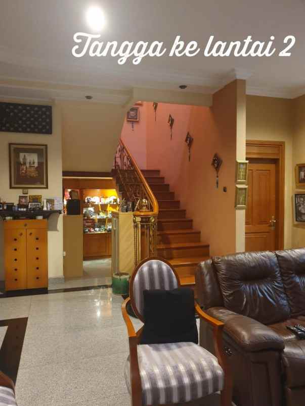 jual rumah mewah boulevard araya 1 surabaya timur