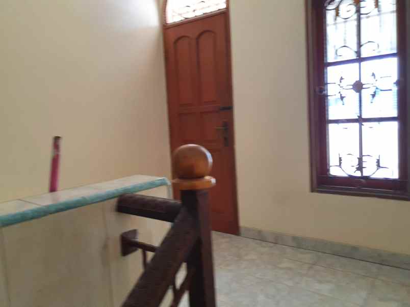 jual rumah taman palem lestari