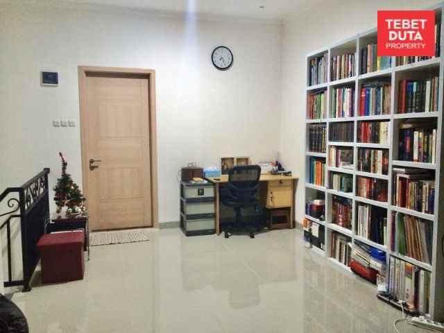 komersial tb simatupang
