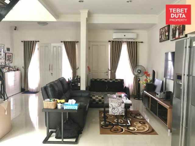 komersial tb simatupang