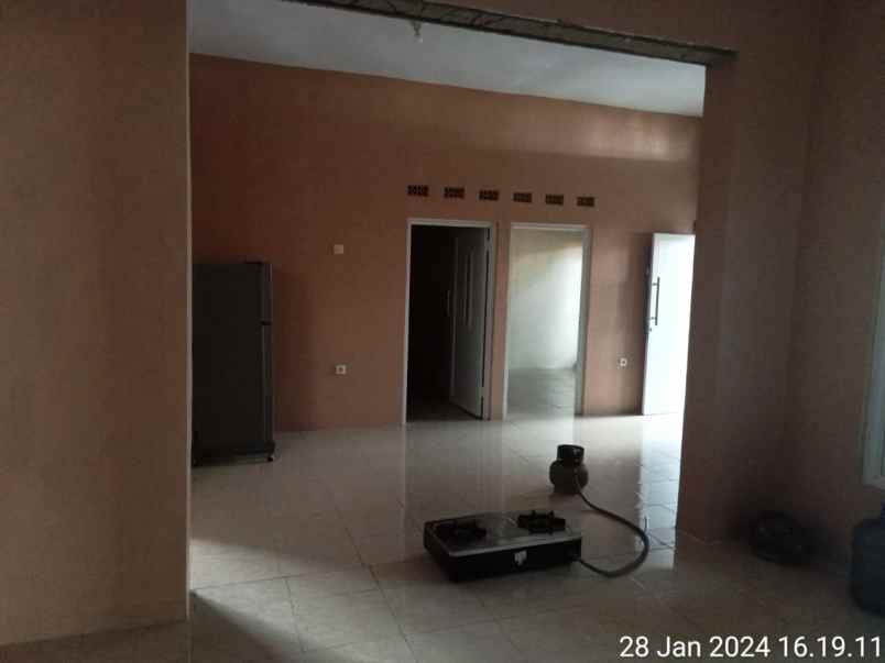 kontrakan ibu nengsih ciwaringin cirebon