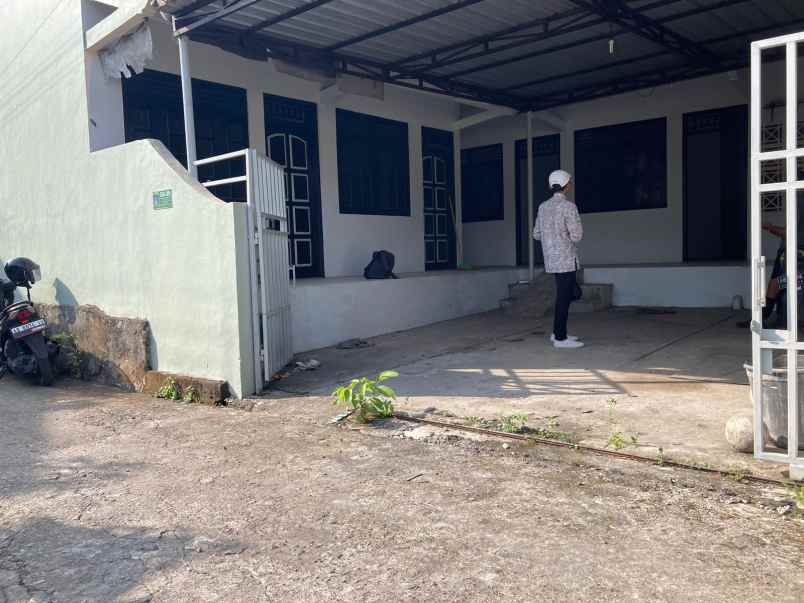 kost murah strategis sleman 900 m kampus uii