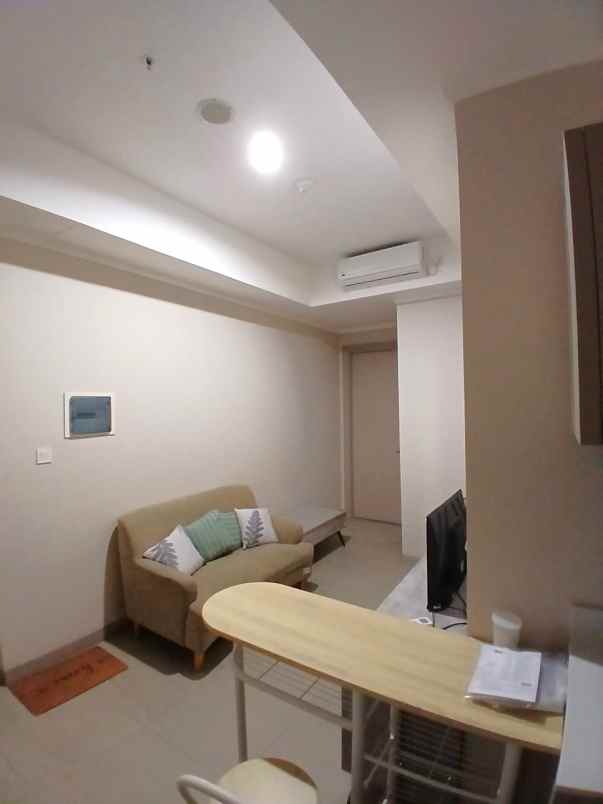 menara jakarta 2 br ff 3etwagdani glow0