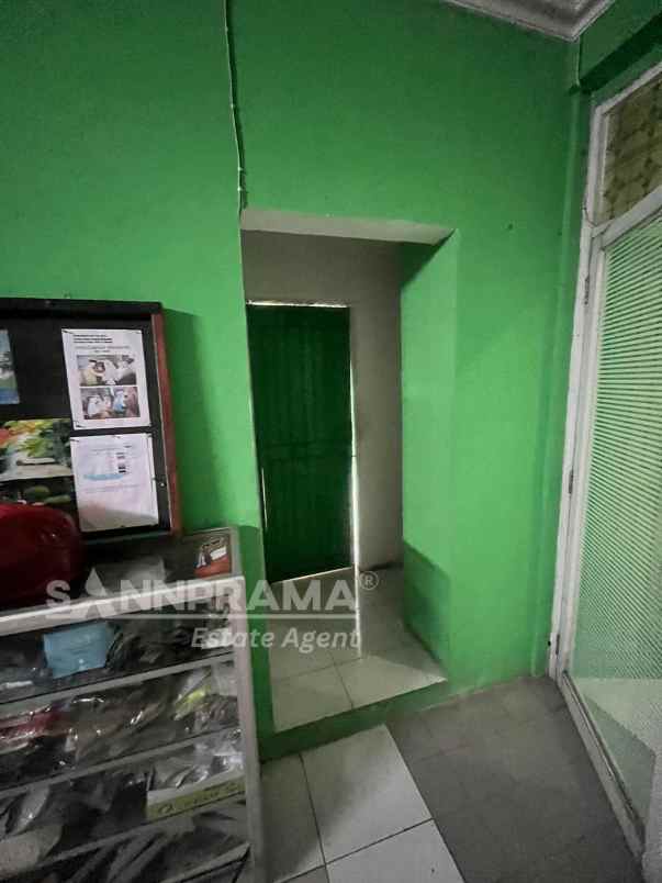 ruko 3 lantai hook di boulevard grand depok city rn