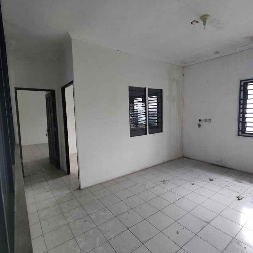 ruko gudang kantor margomulyo permai