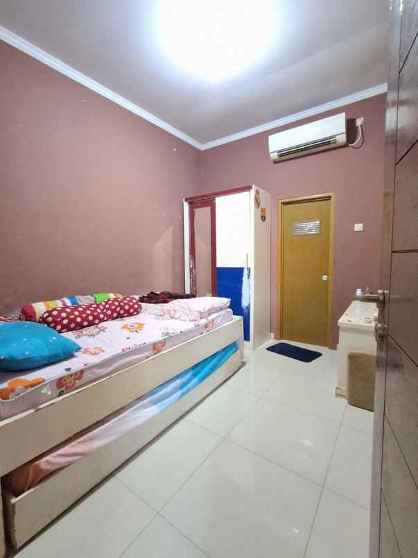 rumah 1 lantai semi furnish di jatibenig kota bekasi