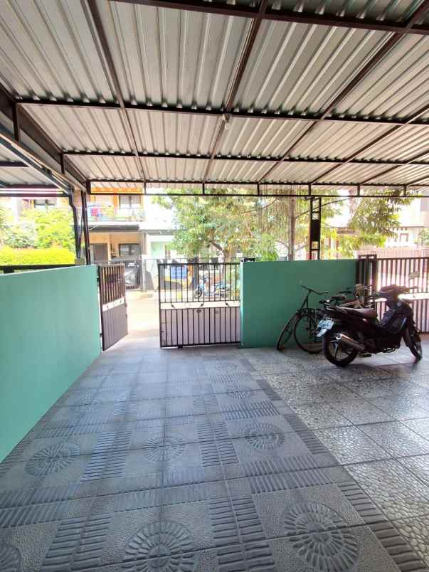 rumah 1 lantai semi furnish di jatibenig kota bekasi