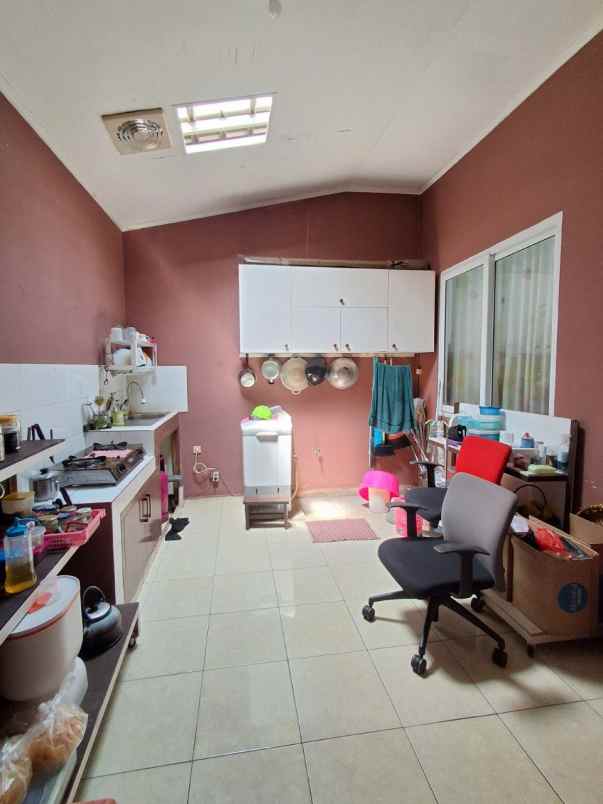 rumah 1 lantai semi furnish di jatibenig kota bekasi