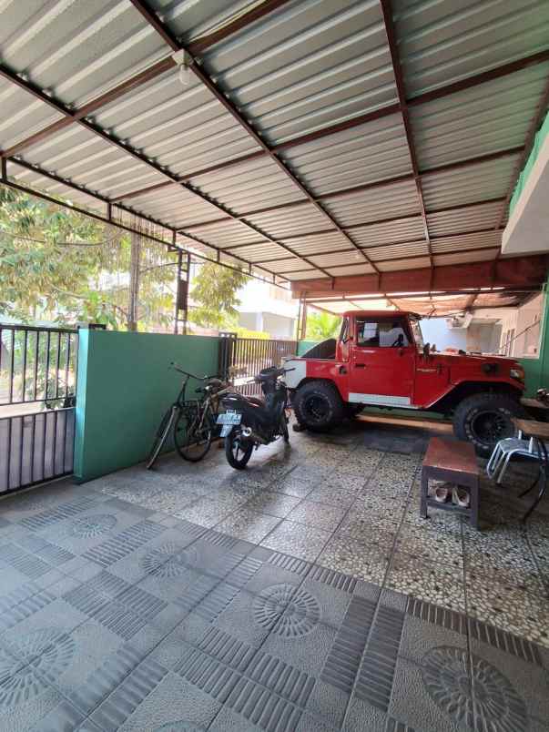 rumah 1 lantai semi furnish di jatibenig kota bekasi