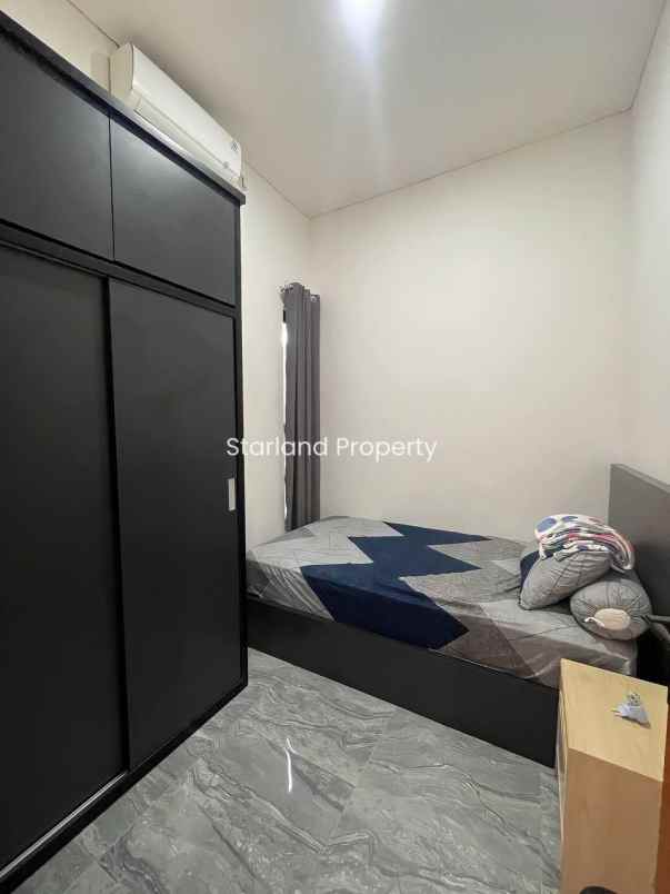 rumah 2 lantai modern di bintaro tangsel