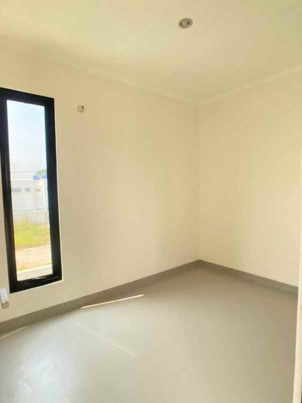 rumah 2 lantai ready unit siap huni di bekasi utara