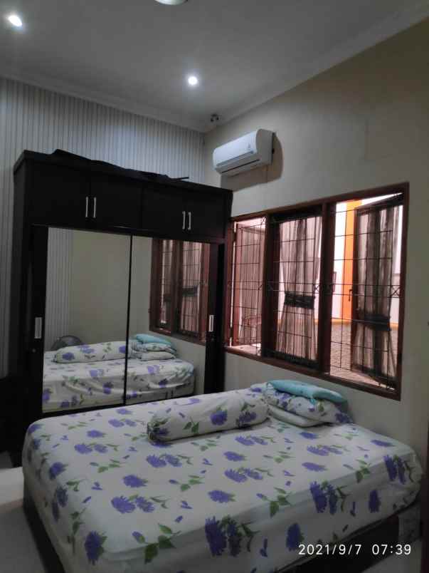 rumah 2 lt kawasan elit gema pesona estate depok