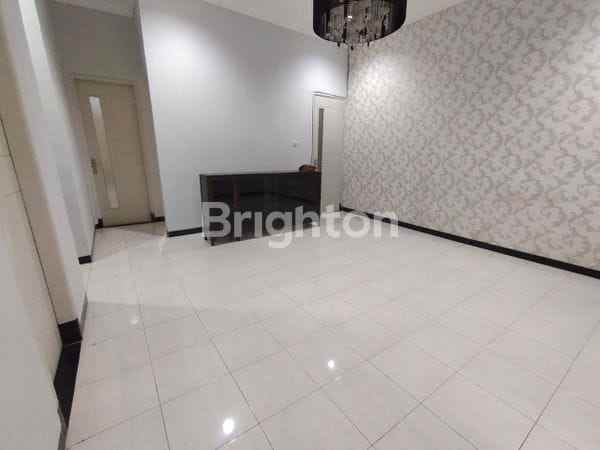 rumah araya 1 lt hadp timur shm lebar 8