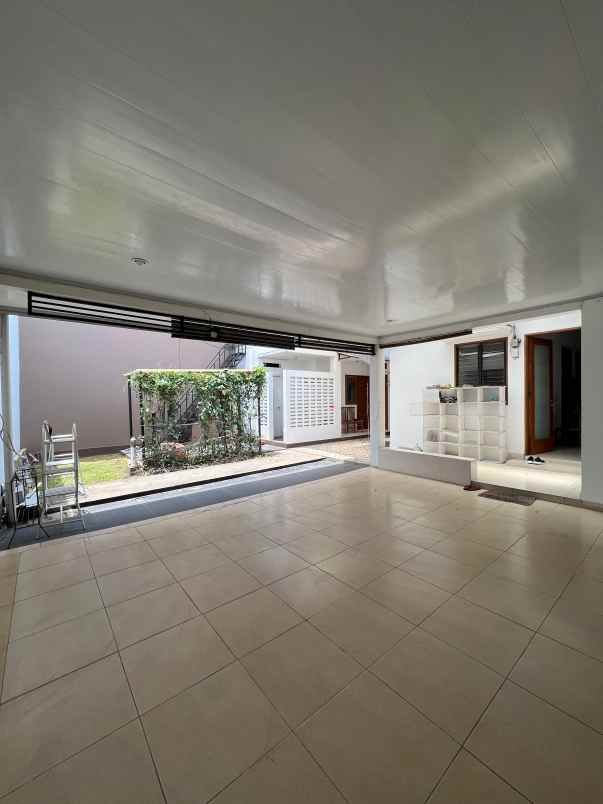 rumah bagus dekat mall di villa galaxy bekasi selatan