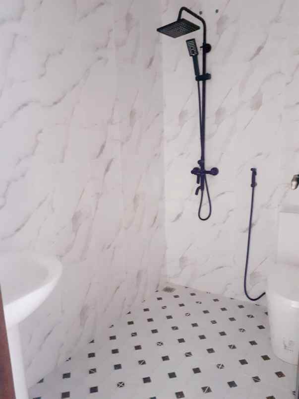 rumah baru 2 lantai idrus home bekasi dijual