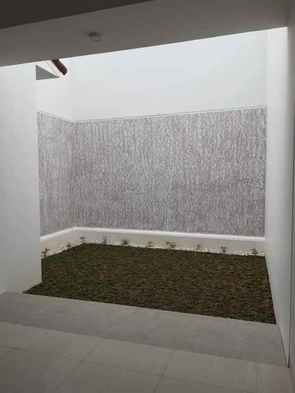 rumah baru 2 lantai idrus home bekasi dijual