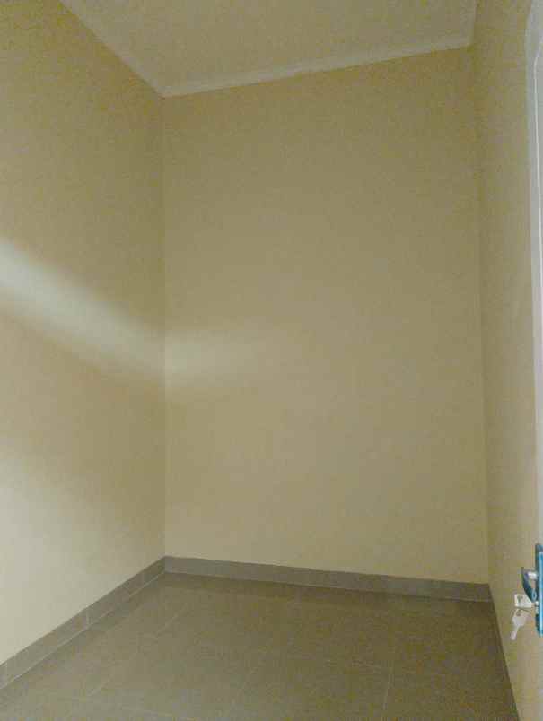 rumah baru akses strategis legalitas shm