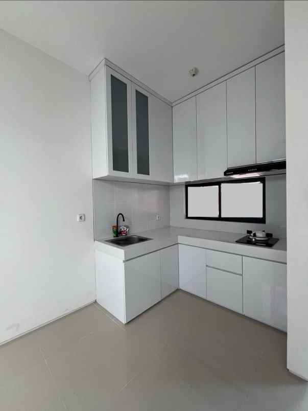 rumah baru bonus furnish amesta living surabaya timur