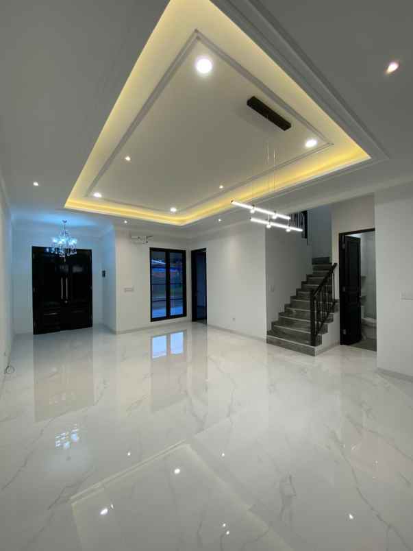 rumah baru dalam cluster di cibubur jakarta timur