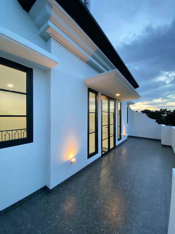 rumah baru dalam cluster di cibubur jakarta timur