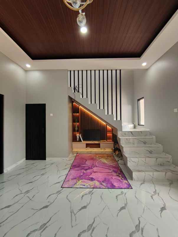 rumah baru dalam cluster di pondok kelapa jaktim