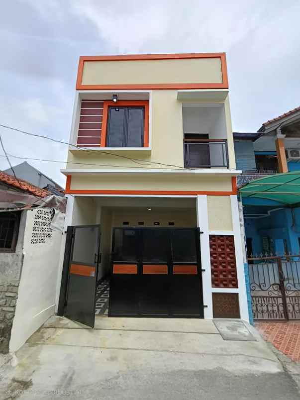 rumah baru lokasi strategis di rawasari jakpus