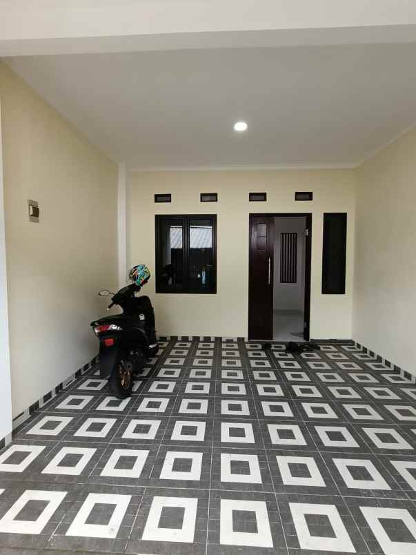 rumah baru lokasi strategis di rawasari jakpus