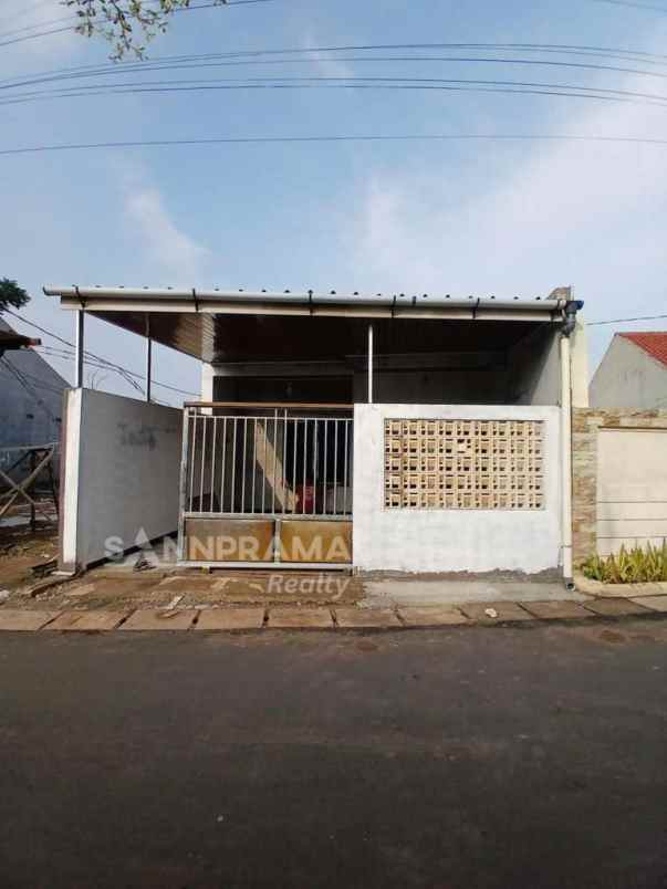 rumah baru strategis di pitara pancoran mas depok iml