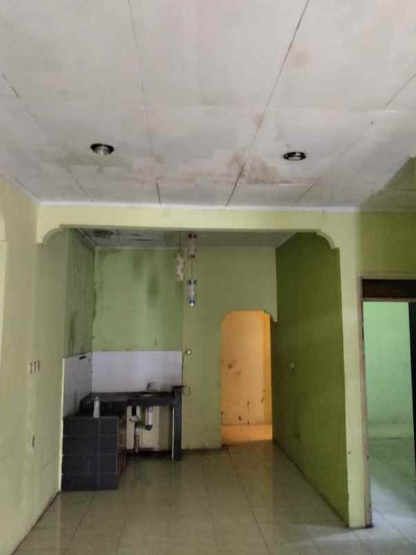 rumah bawah pasaran dan strategis di sukmajaya depok