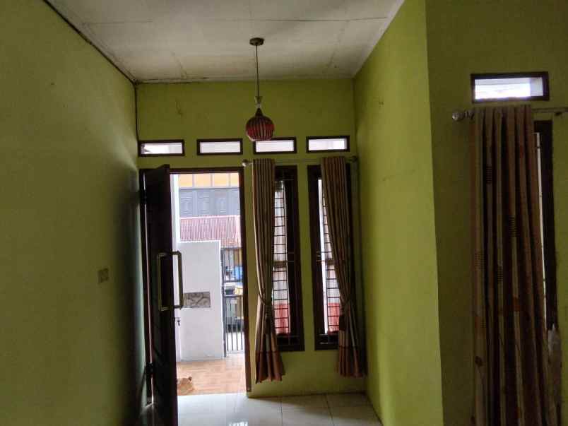 rumah bawah pasaran dan strategis di sukmajaya depok
