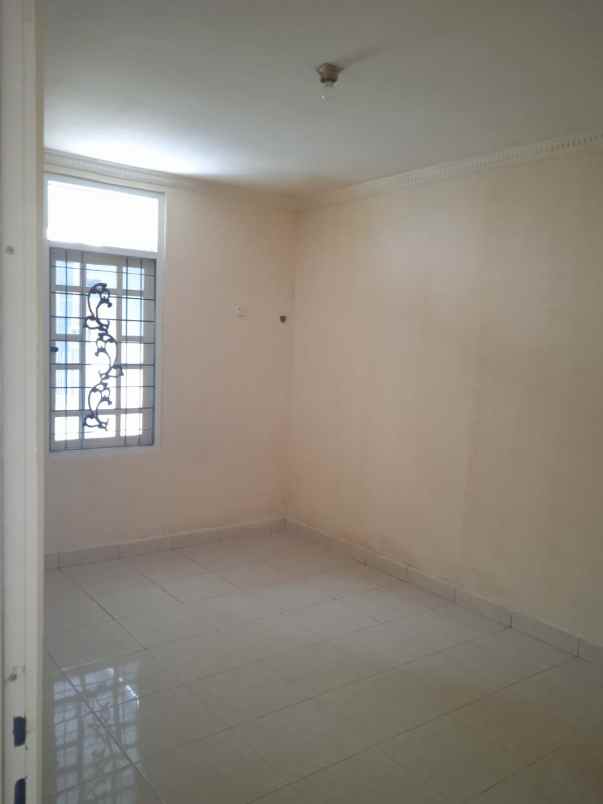 rumah belakang mall kelapa gading