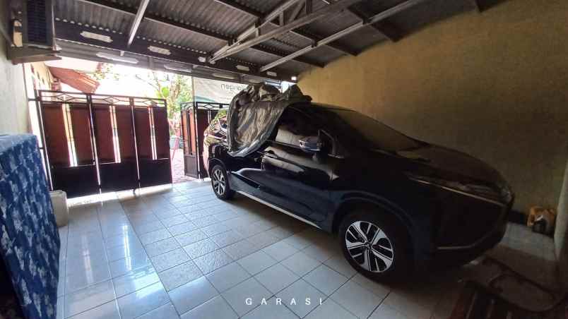rumah besar dan tanah 542 m2 jual murah