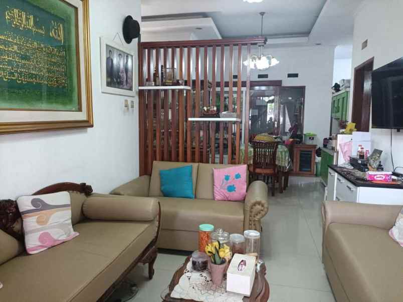 rumah ciawitali cihanjuan bandung barat