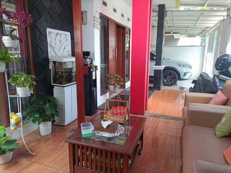 rumah ciawitali cihanjuan bandung barat