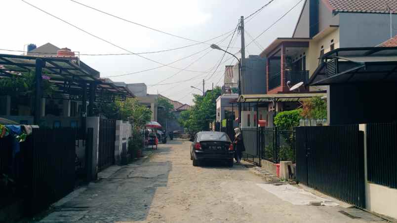 rumah cirendeu tangsel