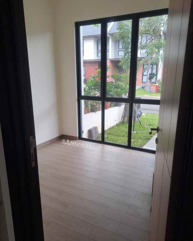 rumah cluster 2 lantai siap huni di sawangan depok