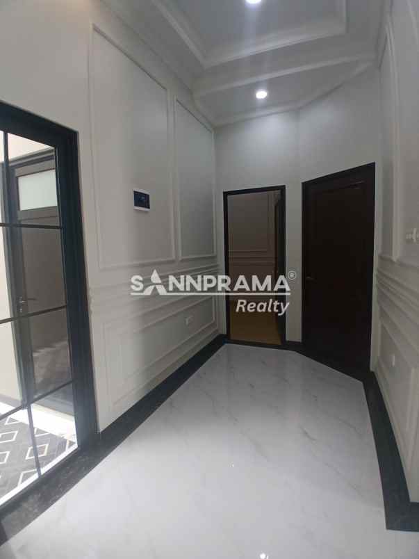 rumah cluster 2 lsntai di kemang sukmajaya depok
