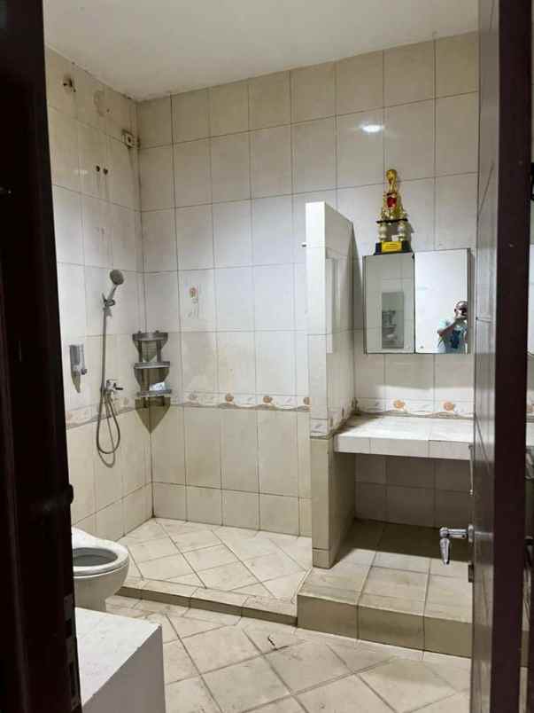 rumah cocok tinggal dan kantor area duren tiga